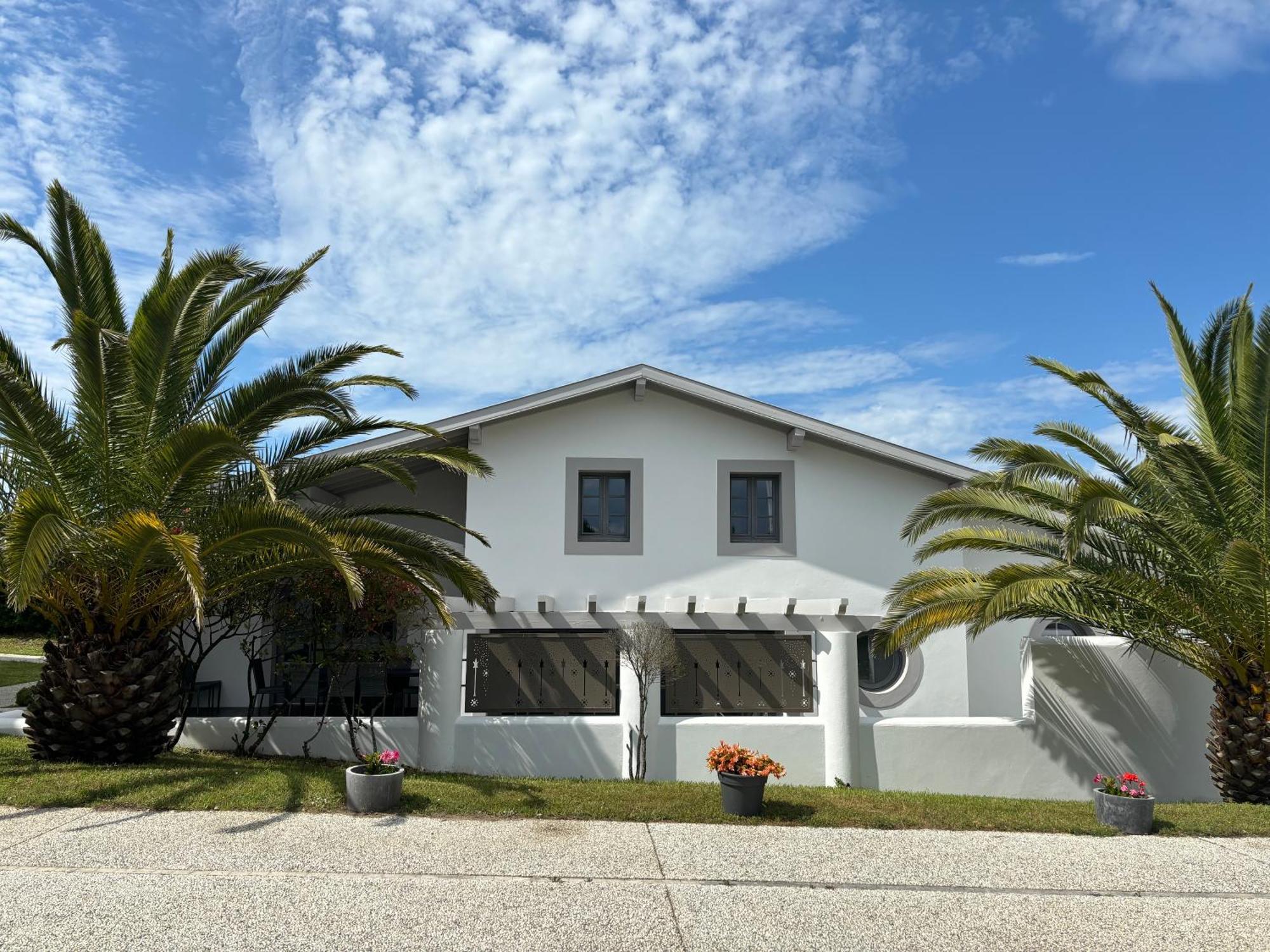 Villa Clara, Residence Face A L'Ocean Et Au Golf De Chiberta Anglet Dış mekan fotoğraf